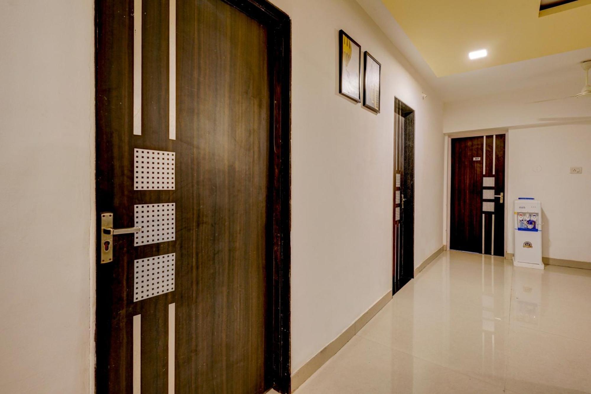 Rio Corporate House Hotel Mumbai  Buitenkant foto